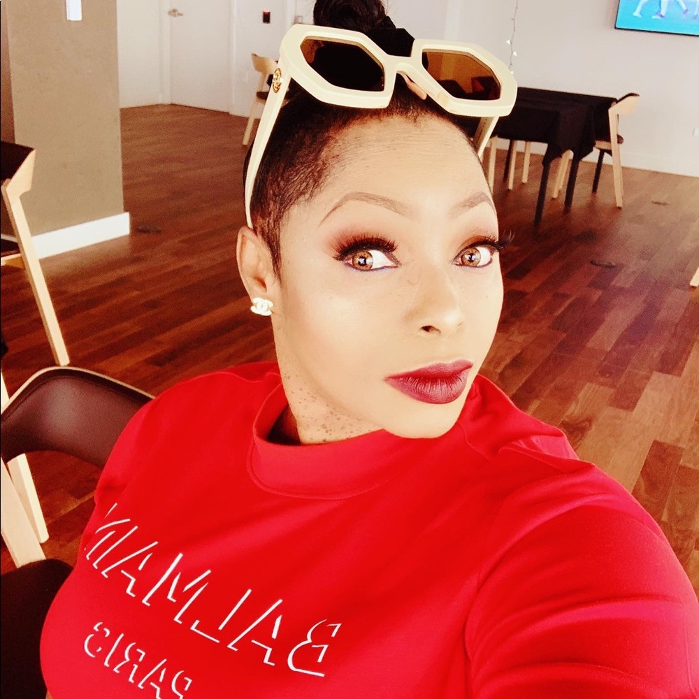 Meet your Posher, Jennifer